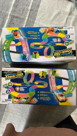 Twister Tracks 360 Neon Glow Track Set x2