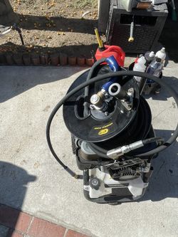 Pressure Washer / 50ft Hose 