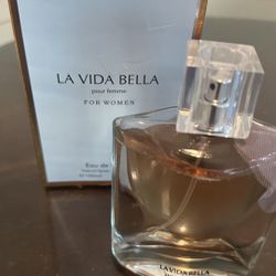 Vendo Perfume La Vida Es Bella 