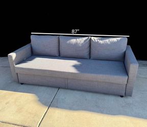 Beautiful Gray Sofa & Pullout Bed + Free Delivery
