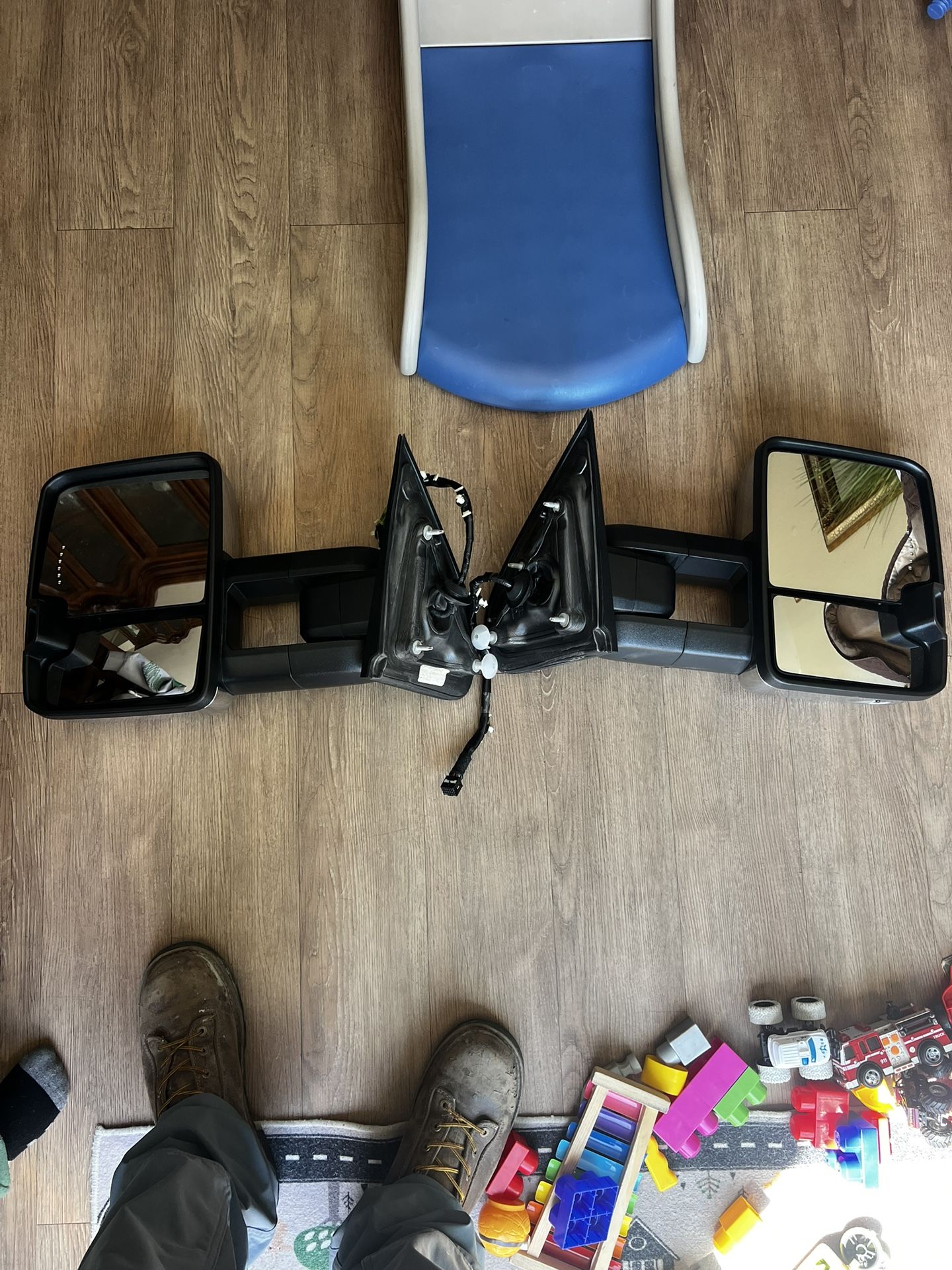 GM OEM Power Folding Mirrors