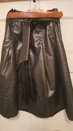 Skirt size s