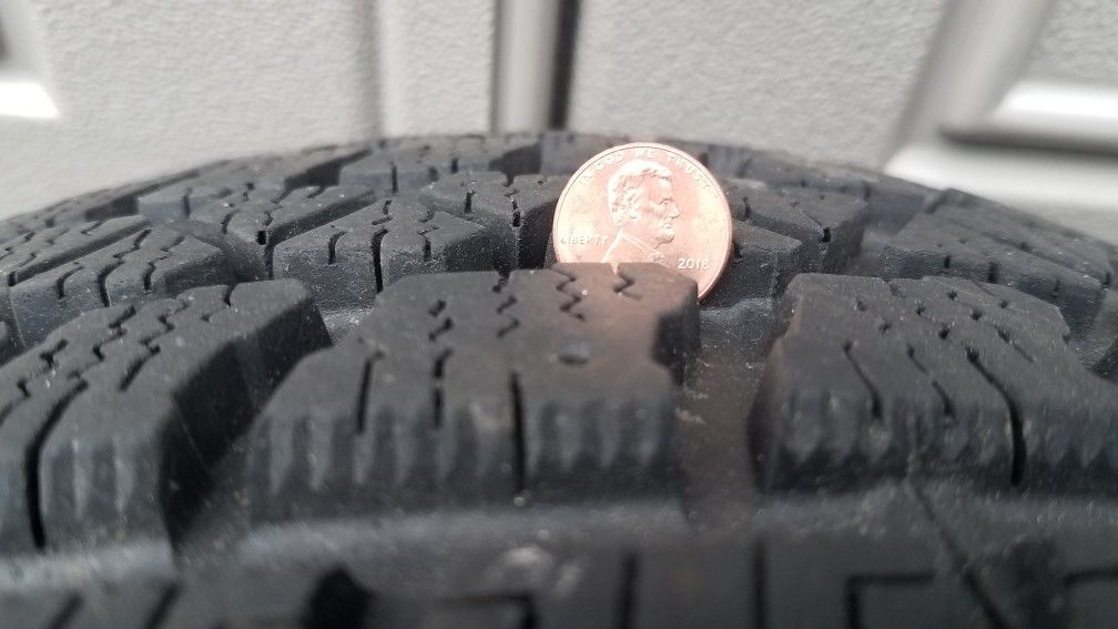 Excellent Condition 215-r55-16 Winter Tires