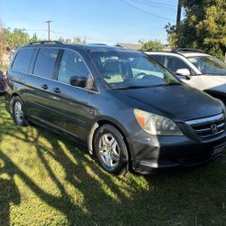 2006 Honda Odyssey 
