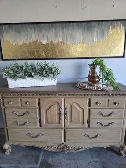 Beautiful TV stand pr dresser solid wood