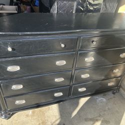 8 Drawer Dresser