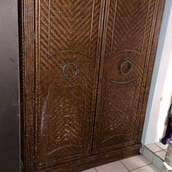 Free Armoire With Shelves And Drawers 