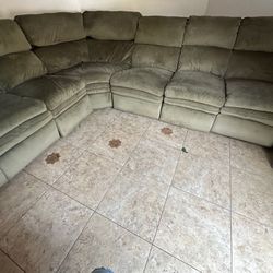 Microfiber Sectional With 2 Drawers And 2 Recliners 