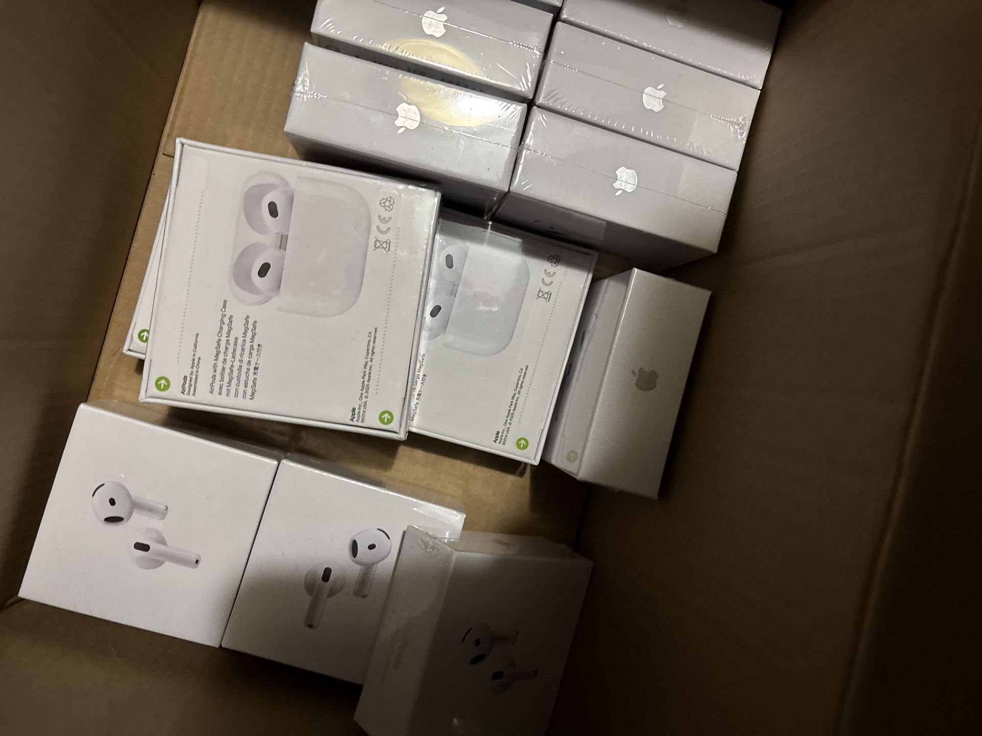 AirPods