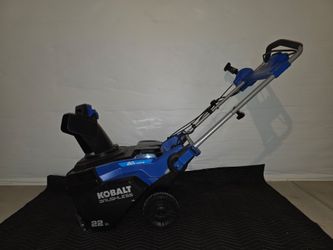 Kobalt 80v 22-inch Electric Snow Blower in Excellent Condition