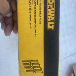 Dewalt 21 Round Head Nails 