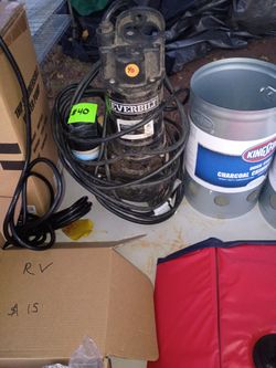 Everbilt Submersible Pump