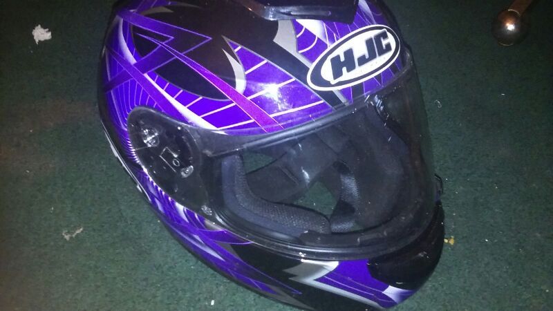 Motorcycle helmet