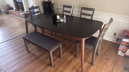 Kitchen table set