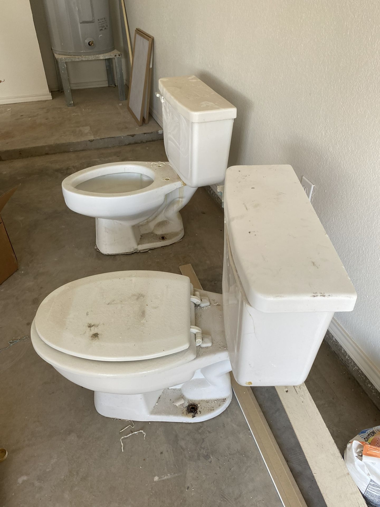 3 Toilets & One Sliding Glass door