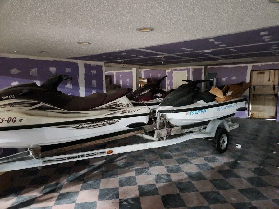 3 jet ski's with trailer all run good, come with titles.