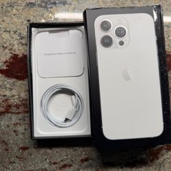 IPhone13 Pro Silver 128GB  Unlocked Excellent Condition 