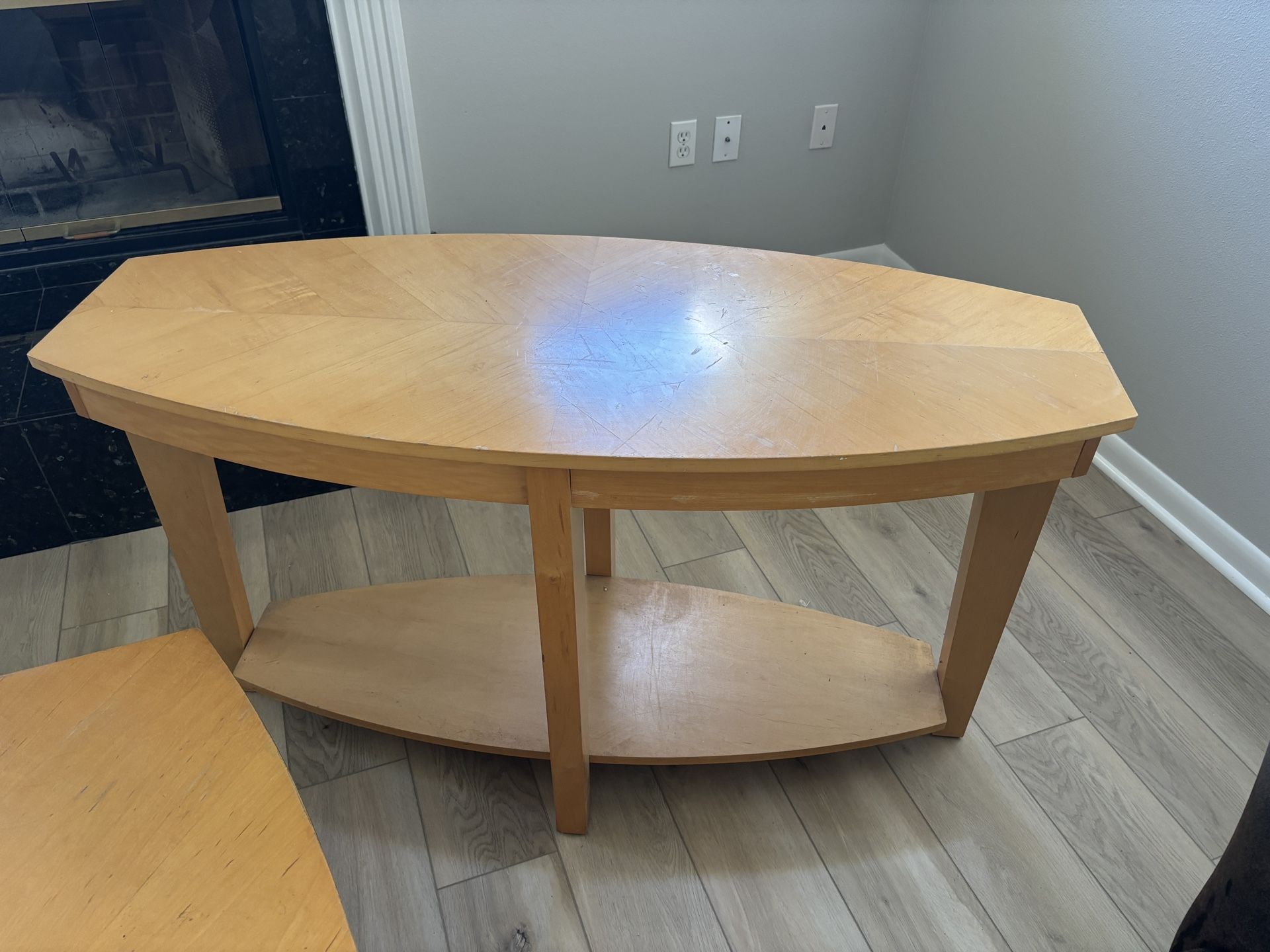 Free Side Table And Matching Coffee Table