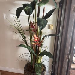 Large artificial bird of paradise plant 8 Ft Tall