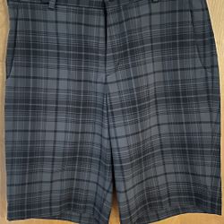 Nike Golf Dri-FIT Men’s Shorts – Size 32 – Lightweight & Comfy