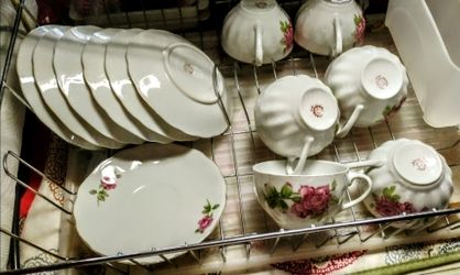 Vintage Nippon Yoko Boeki Japanese Porcelain Tea Set 6 Cups & 8 Saucers