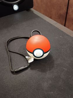 Poke Ball Plus