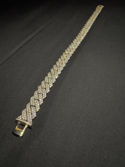 GLD Diamond Prong Link Chain in Gold - 19mm