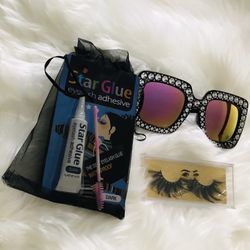 Sunglasses/Eyelash Bundle 