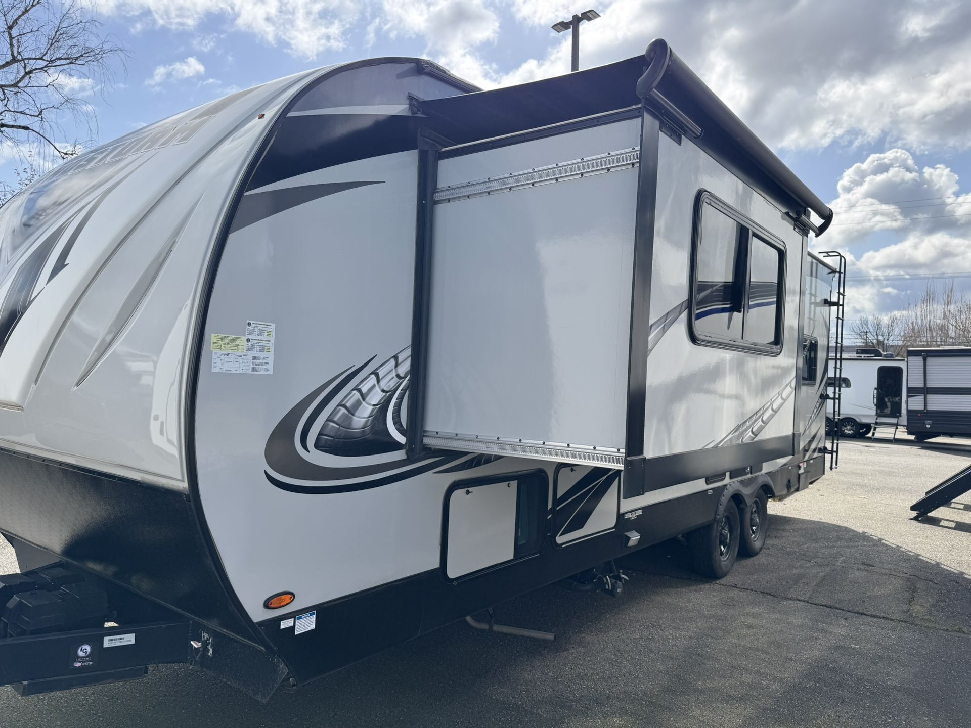 2020 FORES RIVER SANDSTORM 265GSLR