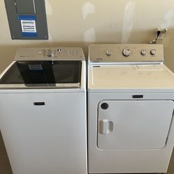 Maytag Washer and Dryer (delivery available)