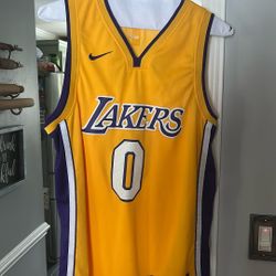 Kyle Kuzma Lakers jersey 