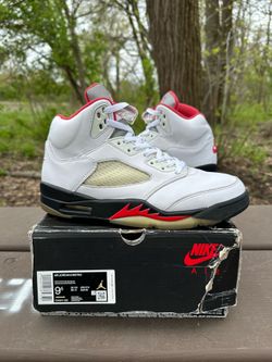 Jordan 5 Fire Red Size 9.5 Men