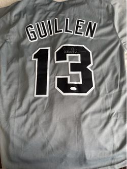 White Sox Ozzie Guillen signed Jersey