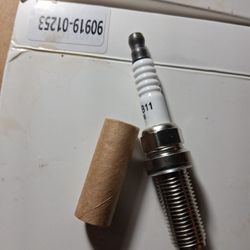 Spark PLUGS For NISSAN