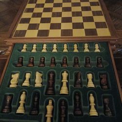 Wooden Chess Board And Wooden Chess Pieces