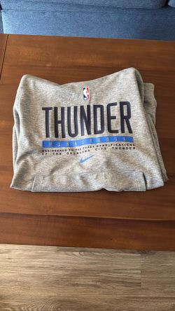 Official NBA Thunder Hoodie Men’s Medium