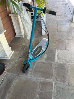 Electric scooter