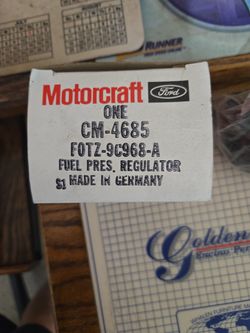 Geniune  Ford Fuel PRESSURE REGULATOR