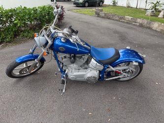 Harley-Davidson Motorcycle – Blue Rocker