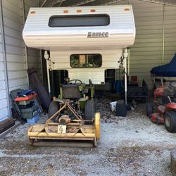 1998 Lance Squire 9500