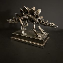 Stegosaurus Display Statue