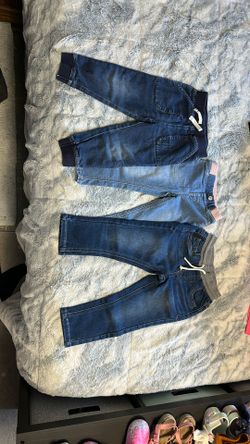 3 Pair 3T Jeans