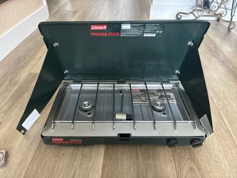 !!!! NEW COLEMAN TWO BURNER PROPANE STOVE !!!!