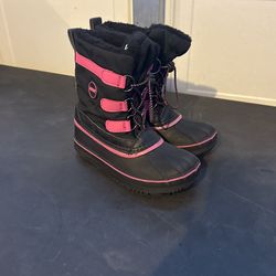Snow Boots