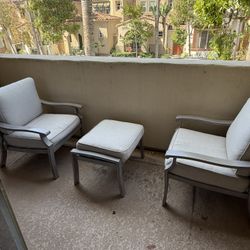 Patio Club Chairs Set Of 2  With Cushions  And Ottoman