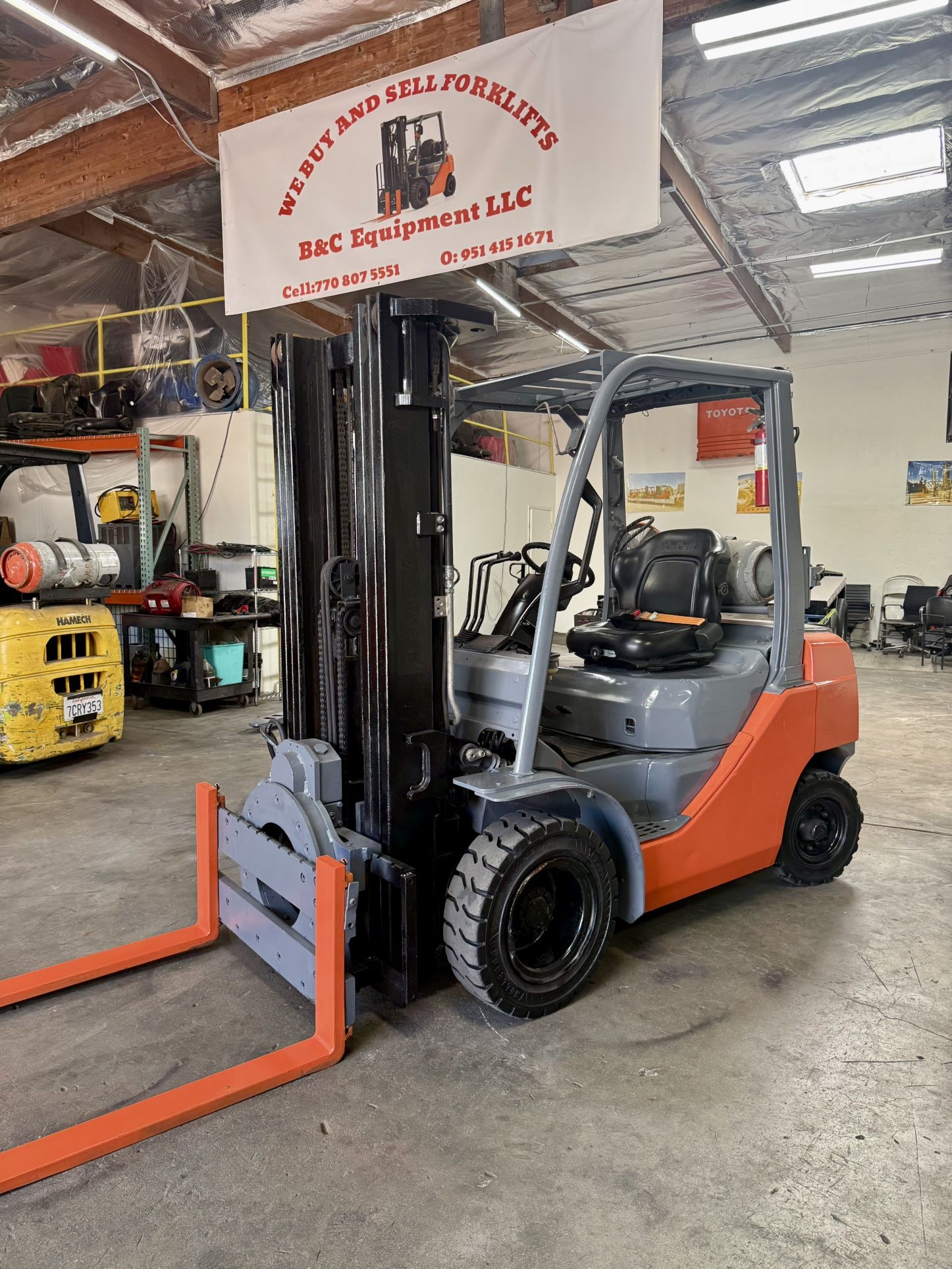 Forklift