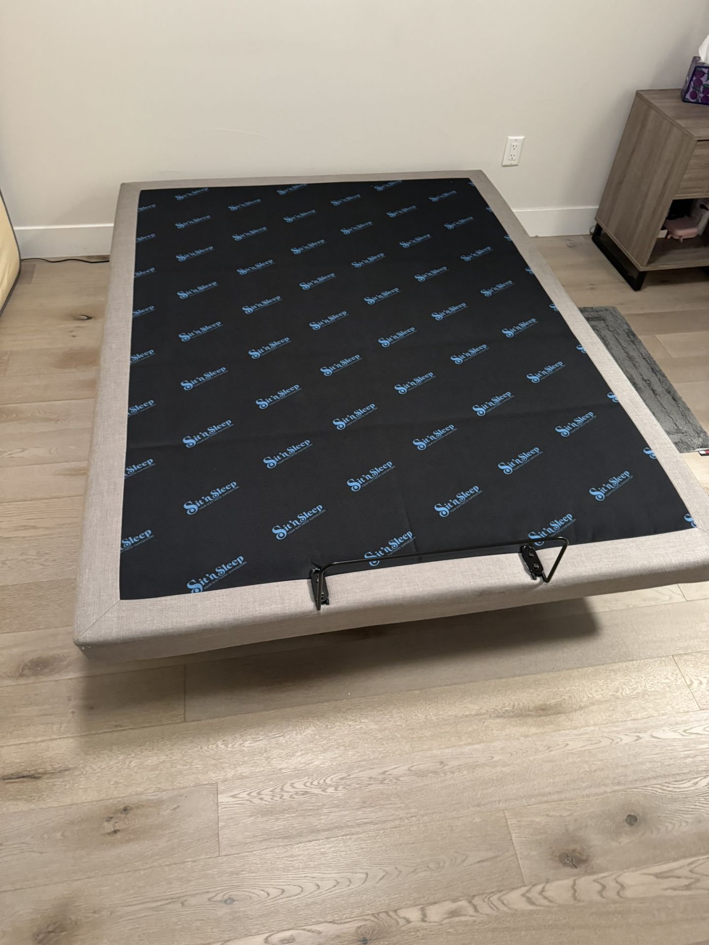 Sit ‘n Sleep Fully Adjustable Queen Bed Frame