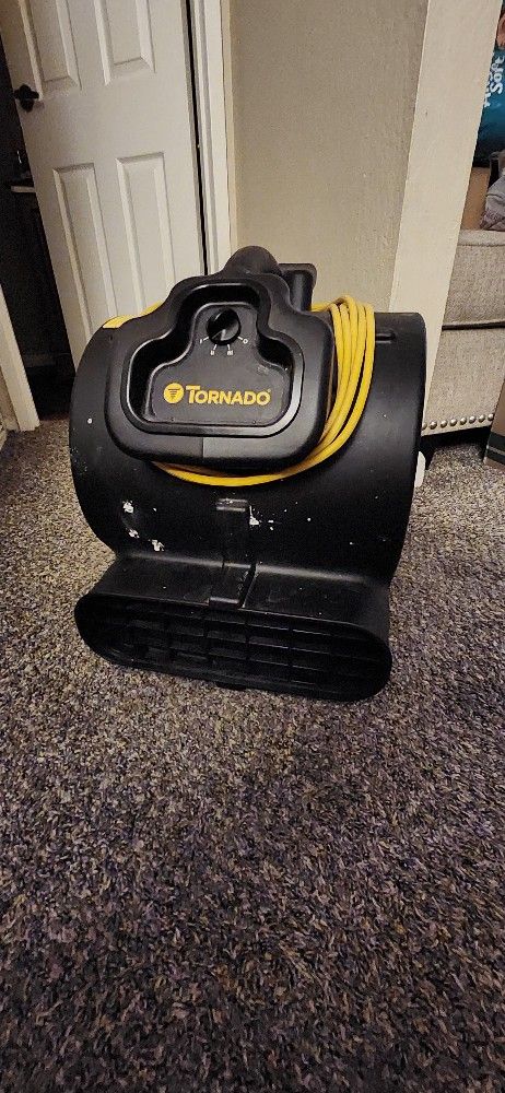 Tornado Windshear 3200 Dryer