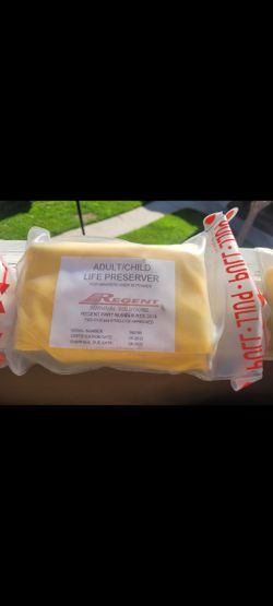 BRAND NEW REGENT SURVIVAL SOLUTIONS AND ZODIAC LIFE JACKETS 