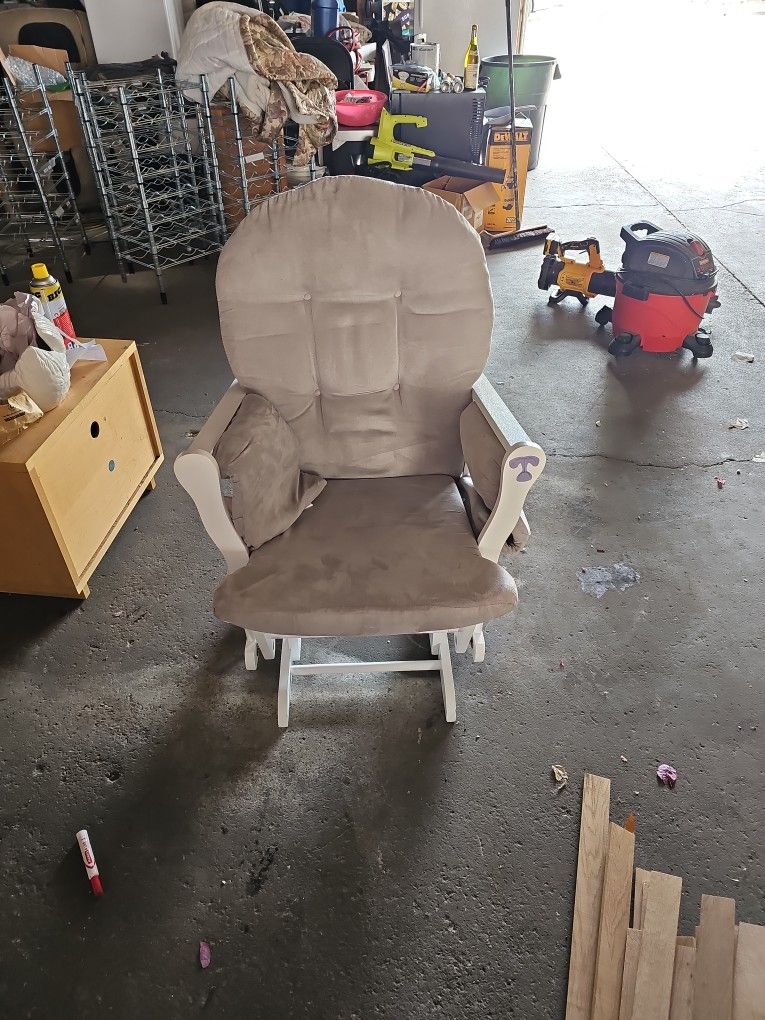 Rocker Chair For Kids Room